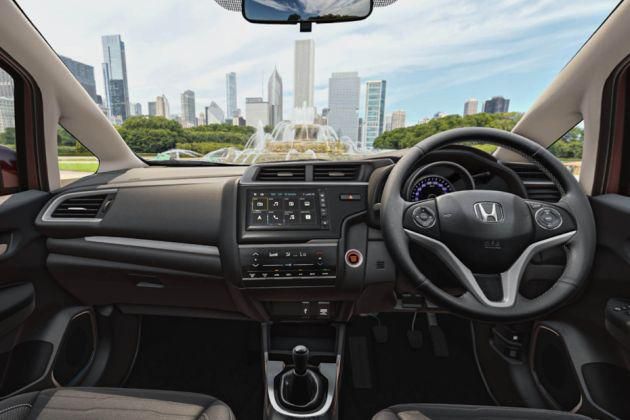 Honda WR-V DashBoard Image