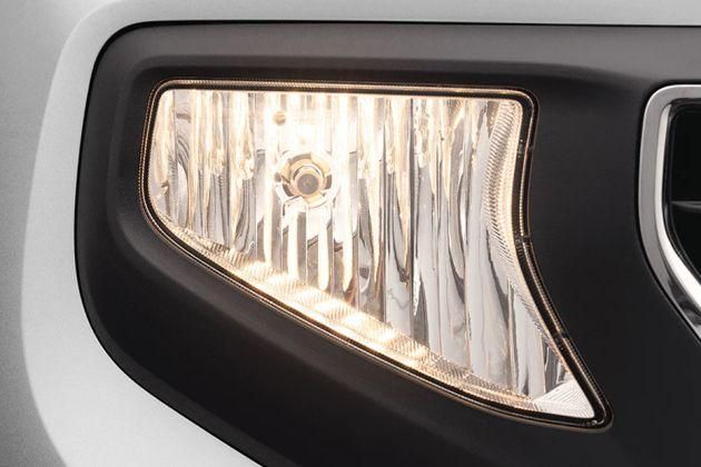 Hyundai Santro Front Fog Lamp Image