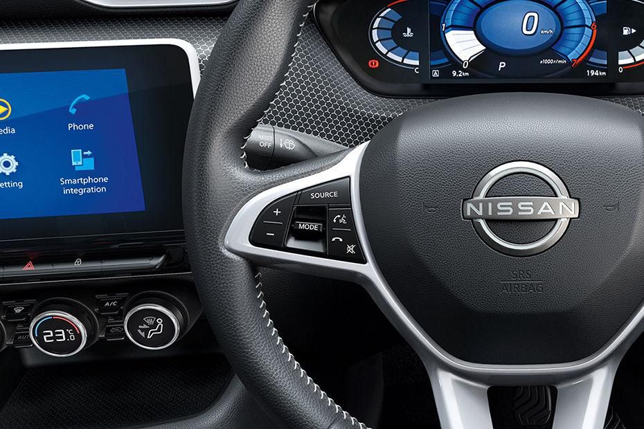 Nissan Magnite Steering Controls Image